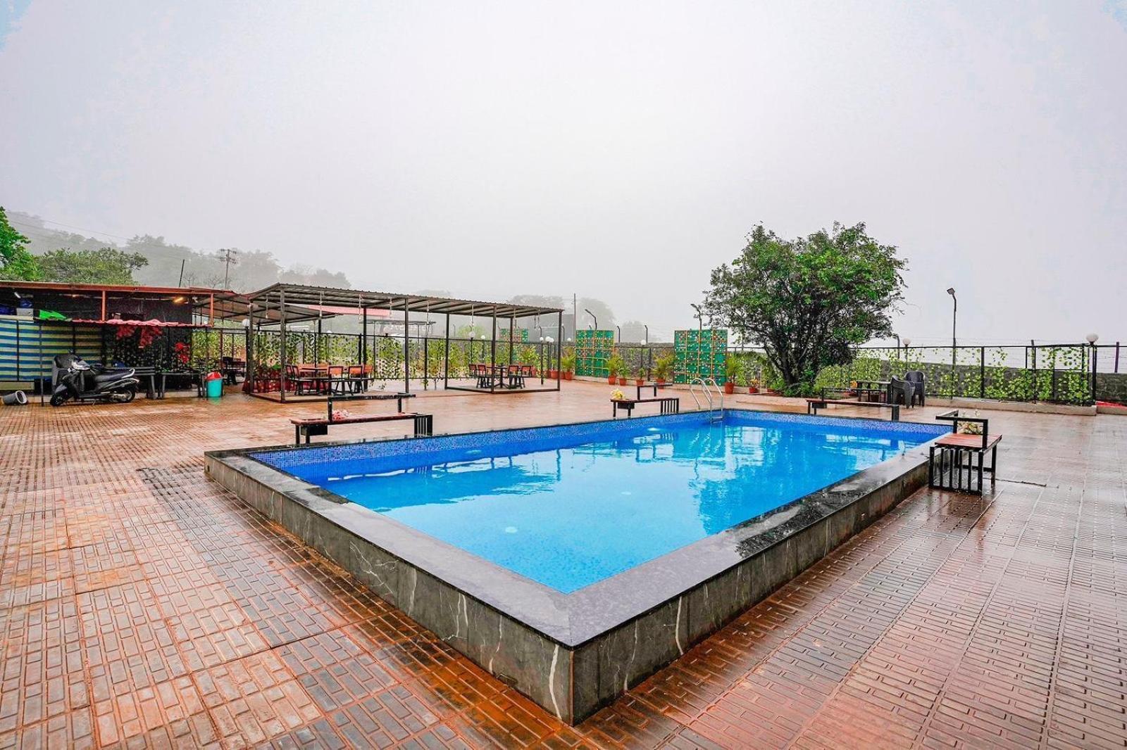 The Jalsa Resort Лонавала Экстерьер фото